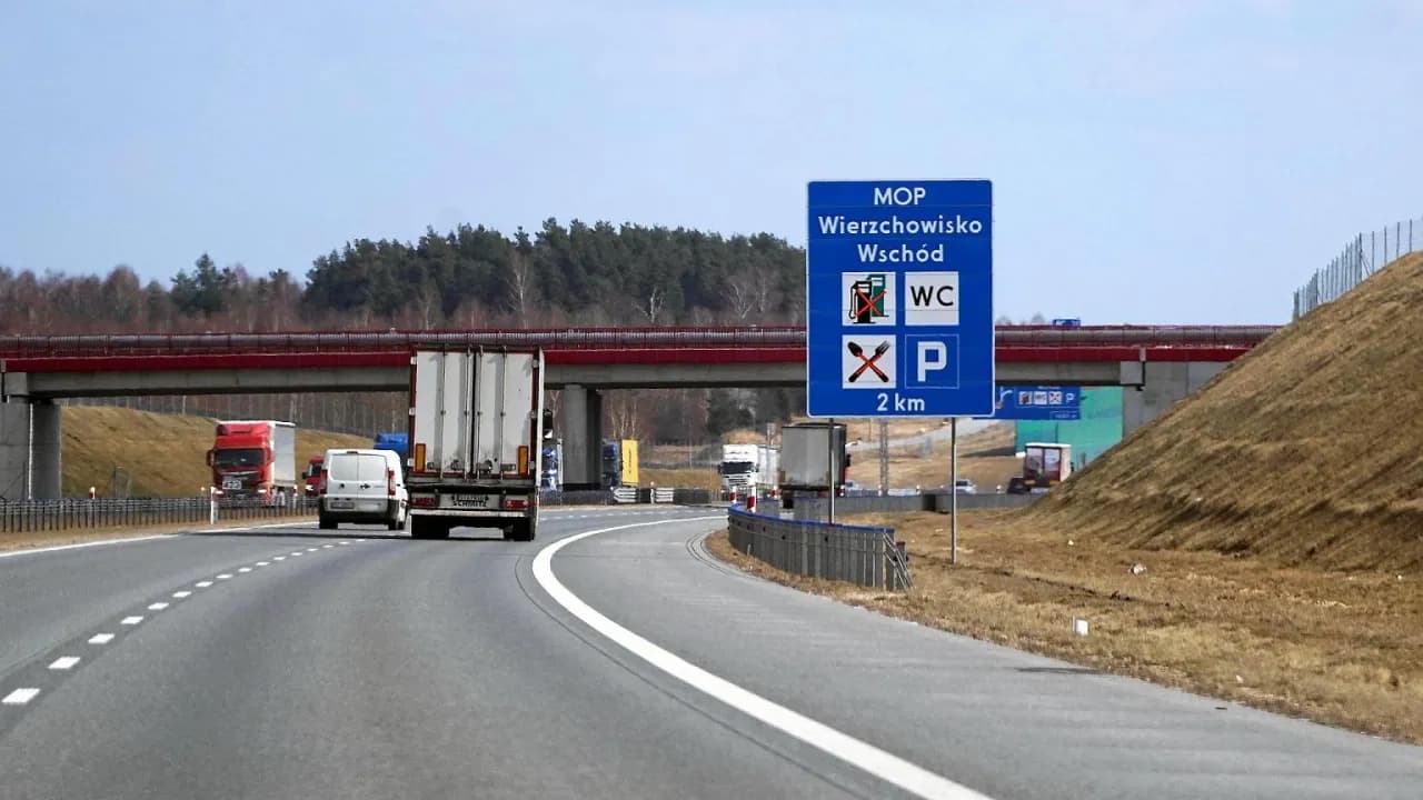 Co to jest mop na autostradzie? Poznaj kluczowe informacje o MOP-ach Co to jest mop na autostradzie? Poznaj kluczowe informacje o MOP-ach