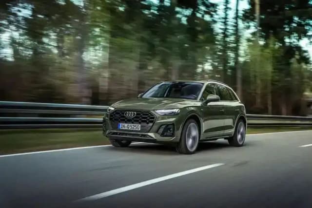 Audi Q5 jaki silnik wybrać? Porównanie opcji i ich osiągów Audi Q5 jaki silnik wybrać? Porównanie opcji i ich osiągów