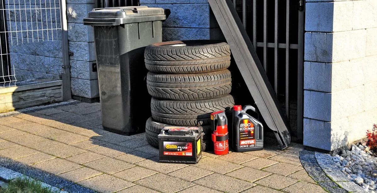 Gdzie wywieźć plastiki samochodowe? Kluczowe miejsca i przepisy utylizacji Gdzie wywieźć plastiki samochodowe? Kluczowe miejsca i przepisy utylizacji