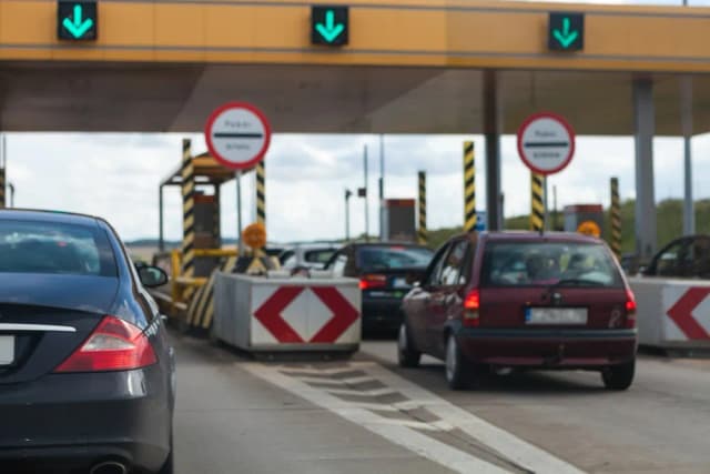 Jak zapłacić za autostradę A2 bez błędów i uniknąć wysokich kar Jak zapłacić za autostradę A2 bez błędów i uniknąć wysokich kar