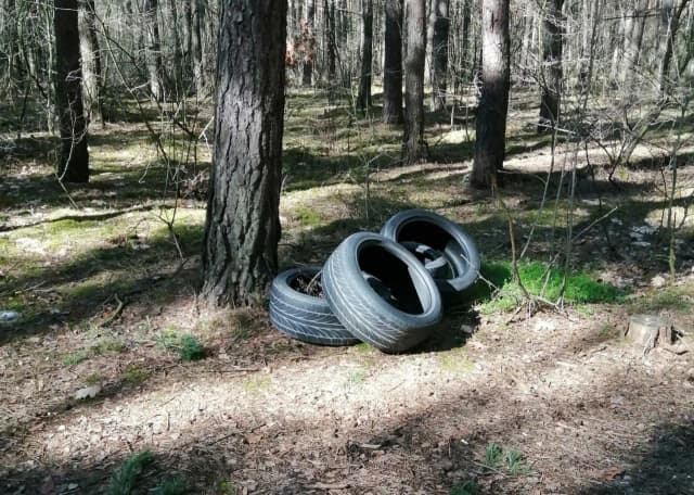 Ile opon można oddać do PSZOK? Sprawdź zasady i uniknij problemów! Ile opon można oddać do PSZOK? Sprawdź zasady i uniknij problemów!