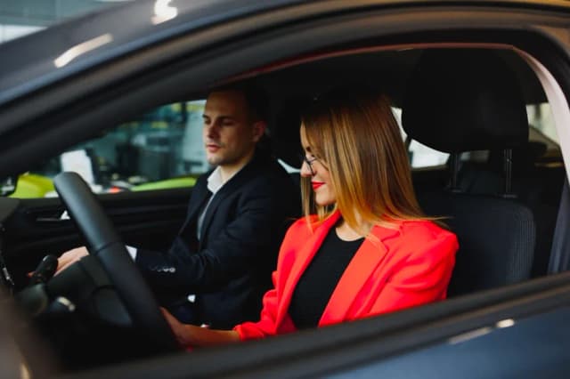 Auto na abonament – jak to działa i co warto wiedzieć? Auto na abonament – jak to działa i co warto wiedzieć?