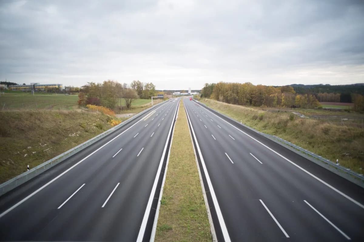 Gdzie kupić bilet na autostradę i uniknąć problemów podczas podróży Gdzie kupić bilet na autostradę i uniknąć problemów podczas podróży